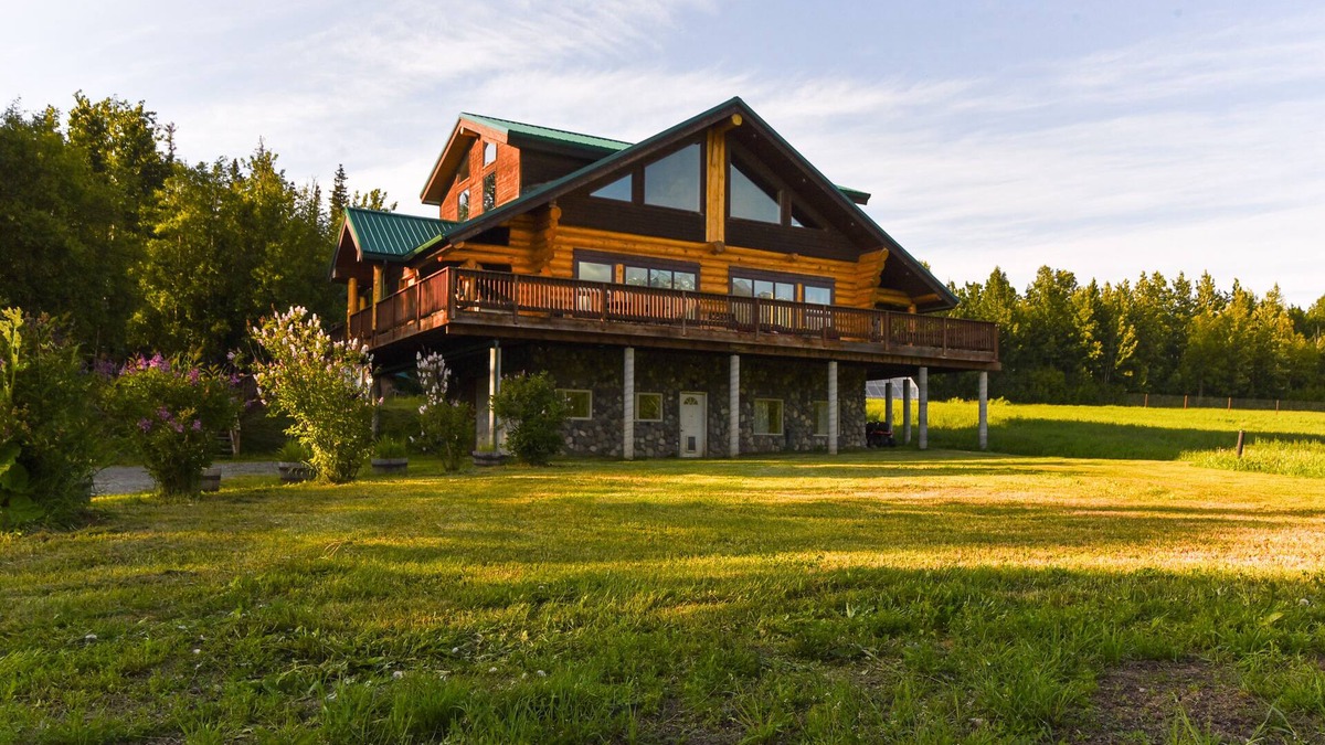 Lazy Mountain Cabin | Legacy Mountain Lodge on 40-Acre Ranch w/Views!
