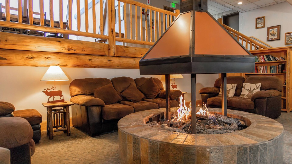 Steamboat Springs Apartment | Legacy Vacation Resorts - Steamboat Hilltop