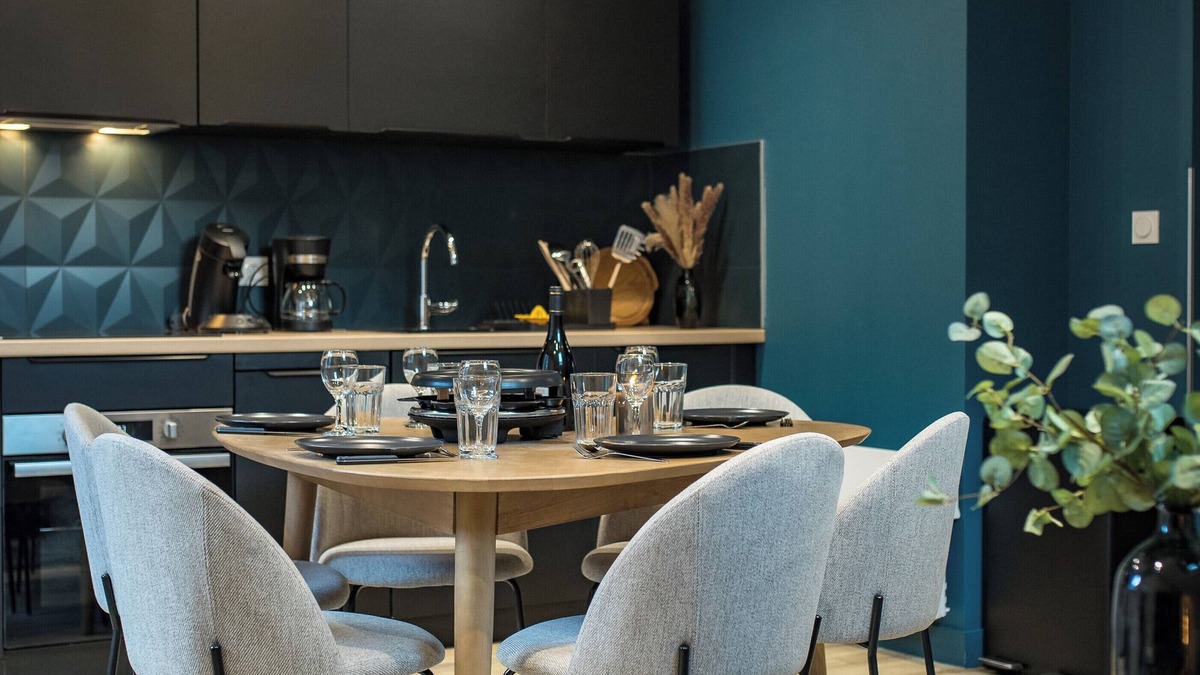 Saint-Michel-de-Maurienne Apartment | Legendary ski & cycling – 4 to 6 guest getaway