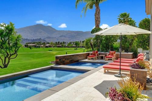 La Quinta Villa | Legends by AvantStay Stunning Golf Villa Featuring Spa Pool Fire-Pit