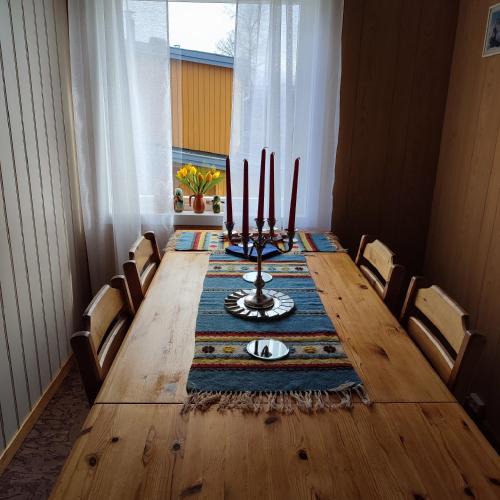 Eina Apartment | Leilighet nær E4 i sentrum av Eina