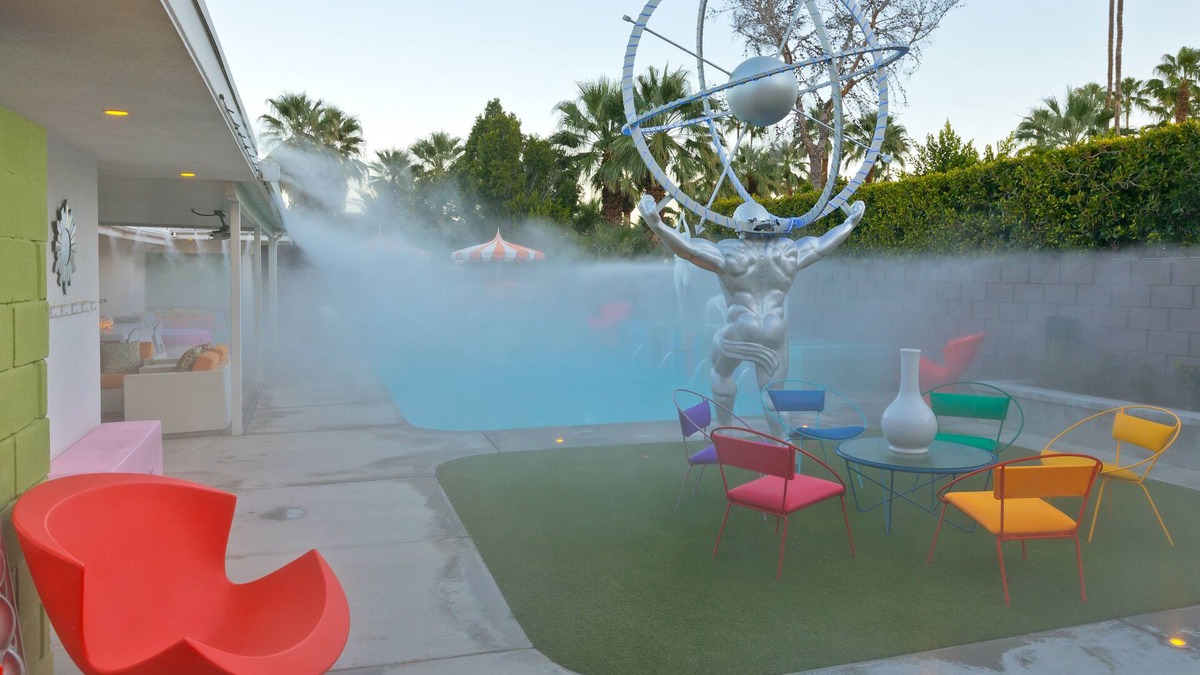 Vista Las Palmas House | Leisureland Palm Springs - Groovy Baby!