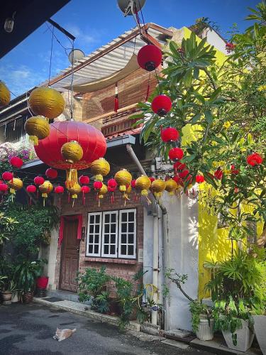 Bandar Melaka House | LEJU 21 樂居 Explore Malacca from a riverside house