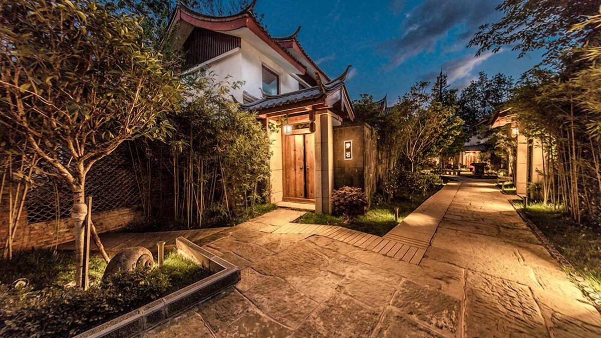 Shuhe Old Town House | Leliving Butterfly Resort Lijiang