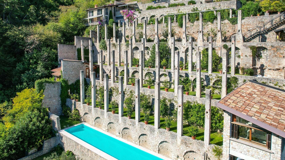 Gargnano Villa | Lemon Garden Retreat - Exclusive Resort in Lemon Grove with pool for 18 people