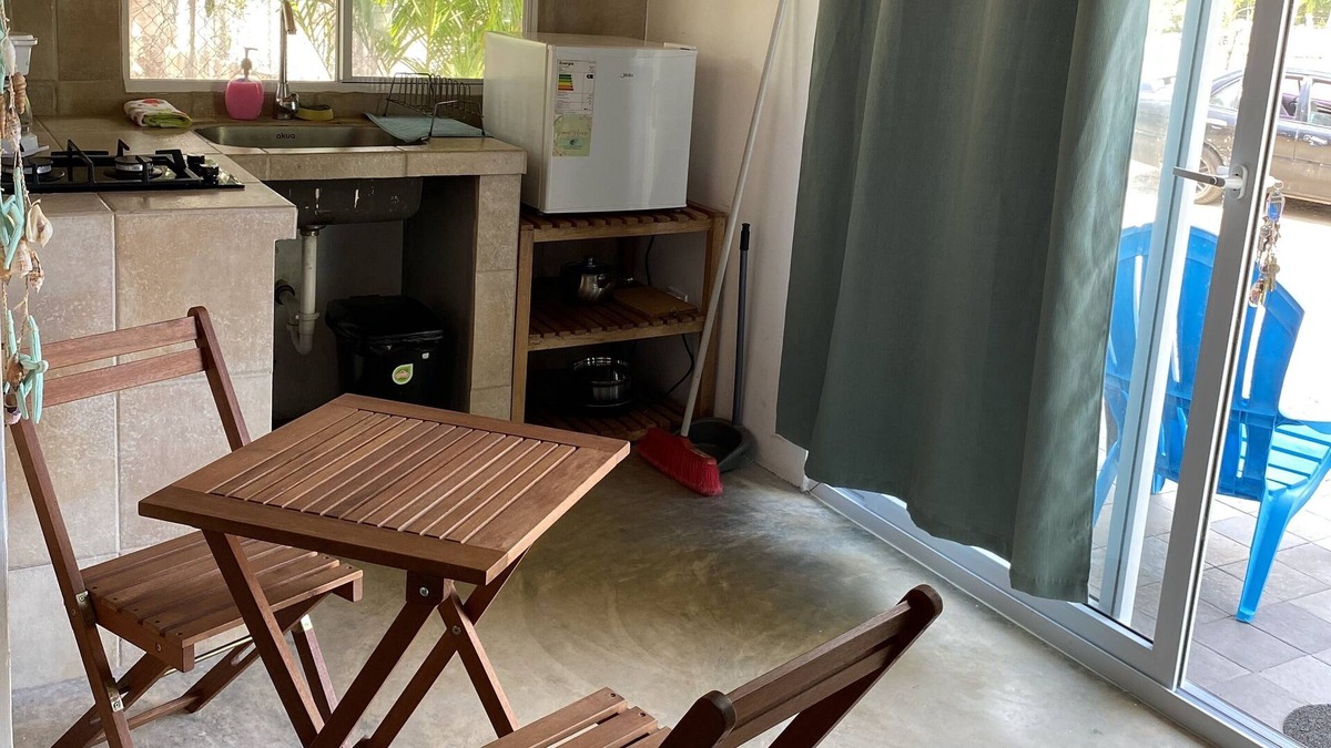 El Palmar Cottage | Lemon House: Cabaña de playa acogedora y completa de una habitación.