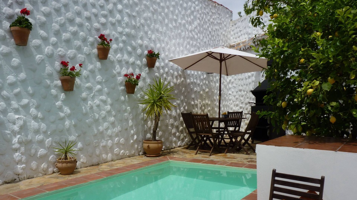Antequera Apartment | Lemon Tree Apartment with private plunge pool and private garden. Free WIFI.