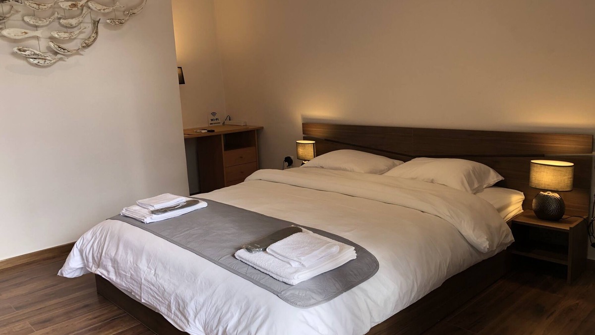 Markopoulo Mesogaias Apartment | Lemon Tree Suites Near ATH Airport