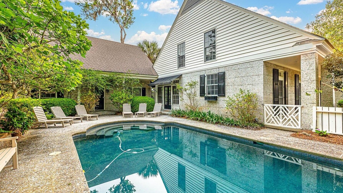St. Simons Island House | Lemon Tree in Sea Palms. Pet Friendly, Private Pool