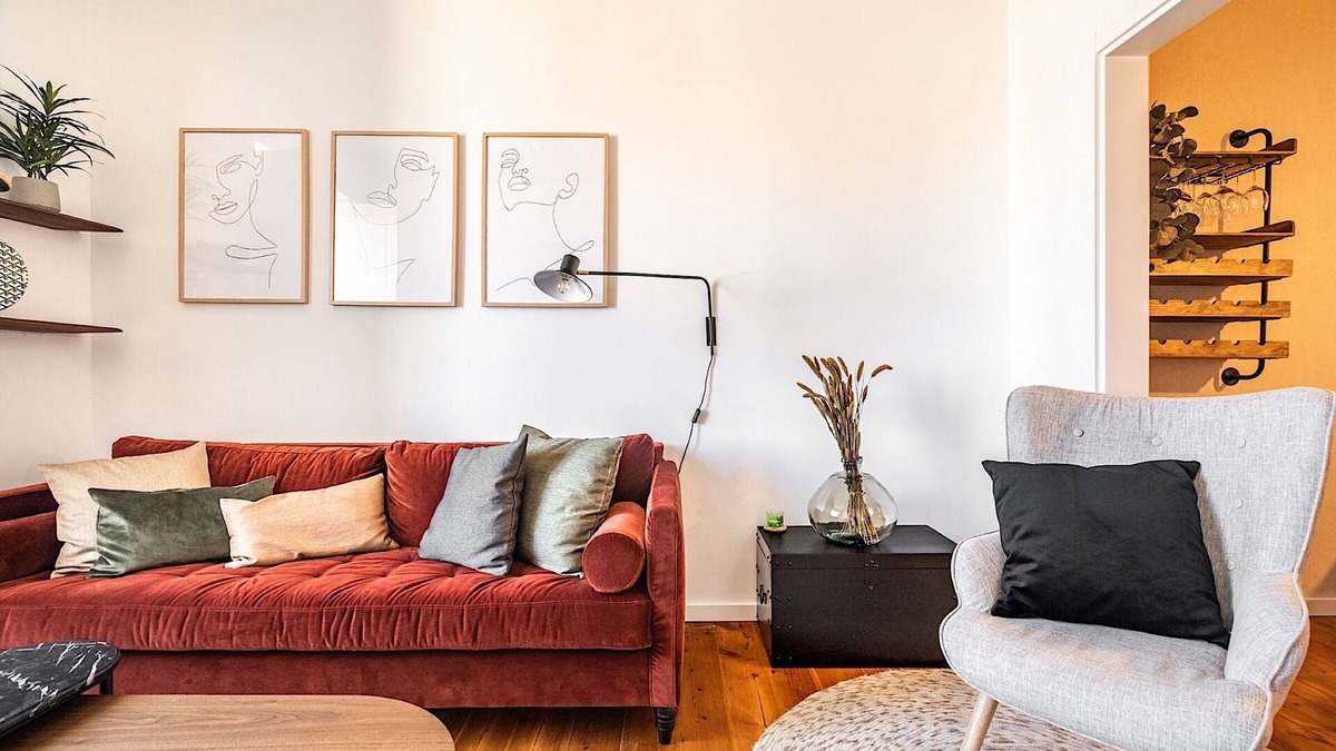 Sao Bento Apartment | Lemongrass Duplex Apartment, WiFi, Lisbon !New!