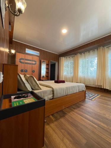Kurseong House | Lemos Cafe and Homestay