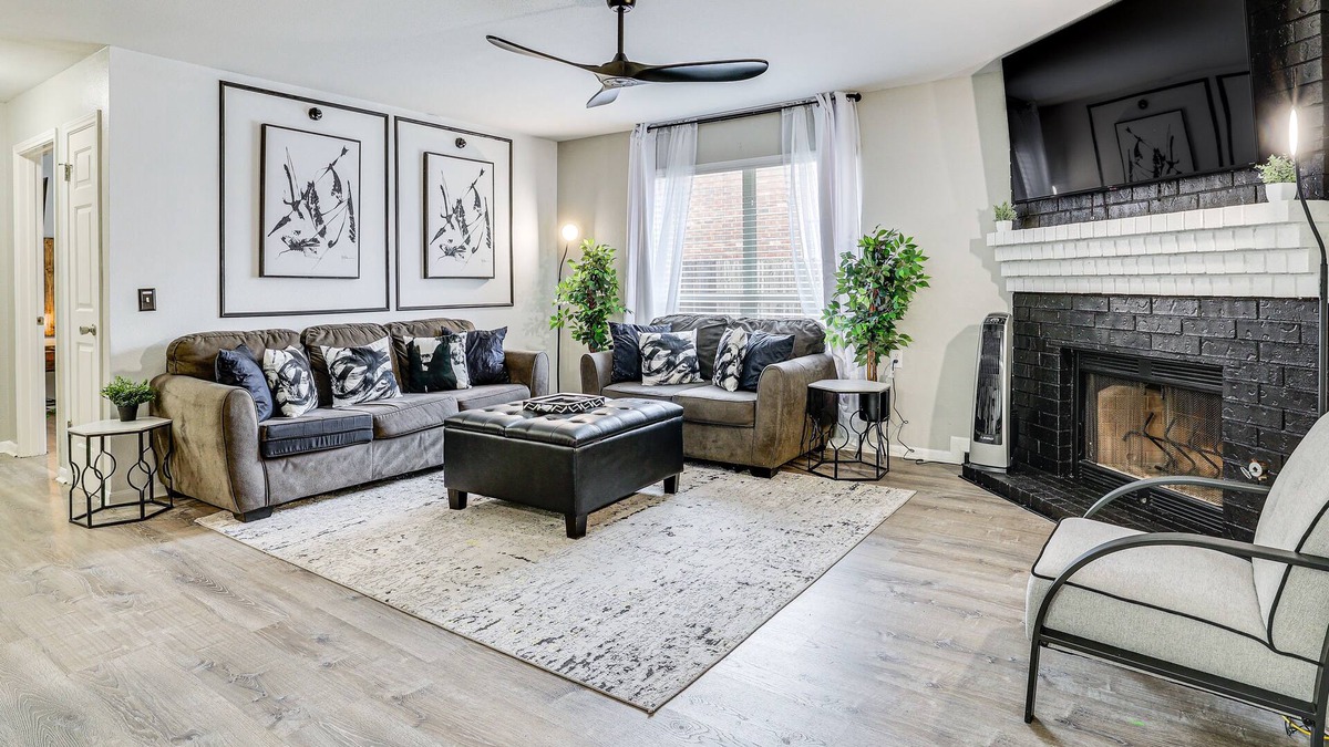 Leon Valley House | Leon Valley Home Near SeaWorld & Aquarium!