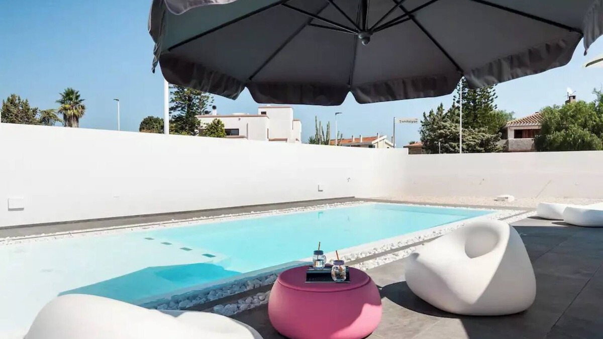 Su Forti Cabin | Leonidas's Home (IUN P1522) - Pool and Jacuzzi, 200mt to the beach