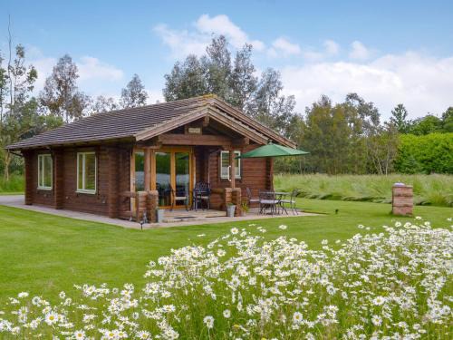 Lincoln House | Lepus Lodge - E3731