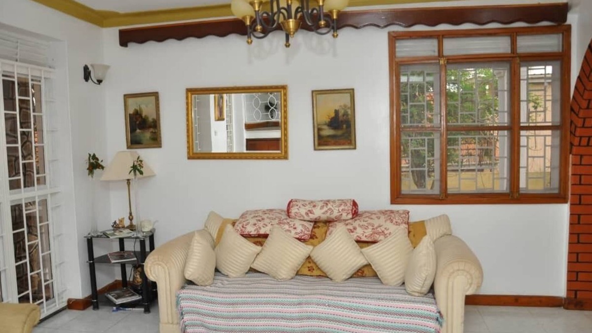 Kampala House | LeRoc Muyenga, 5 Bedroom exclusive and tranquil retreat
