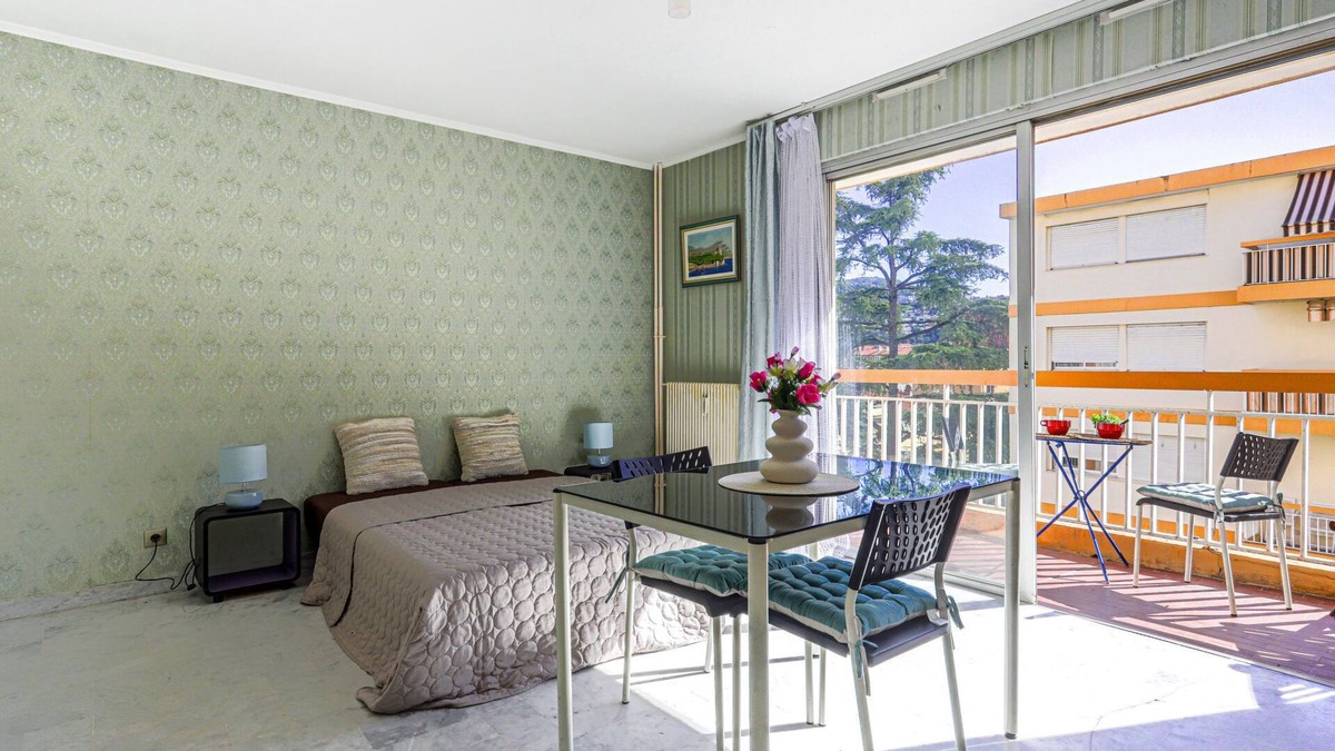Cimiez Apartment | Les Arènes de Cimiez by Interhome