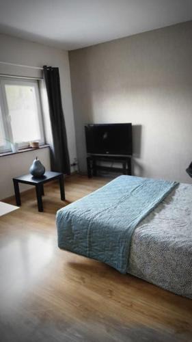 Cuesmes Apartment | Les Bas Prés
