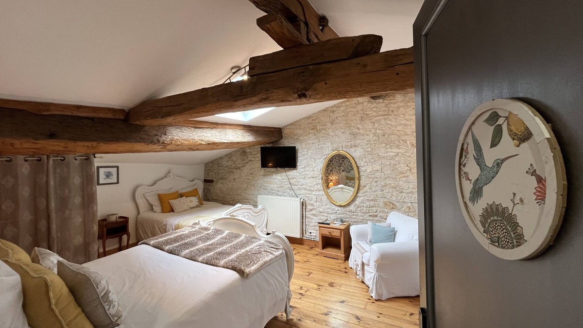 Verteuil-sur-Charente Bed & Breakfast | Les Bruyères