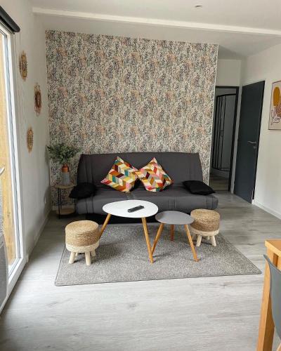 Yvre-l'Eveque Ski Chalet | Les Chalets du Mancel - Chalet Sangria - 500 m Bouleries Jump , 10 min du circuit des 24h