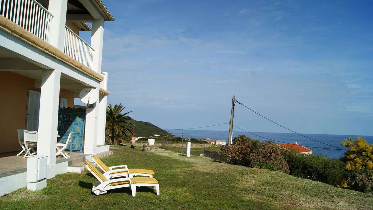 Porticciolo Apartment | Les Citronniers - View on the sea and the little harbor of Santa Severa