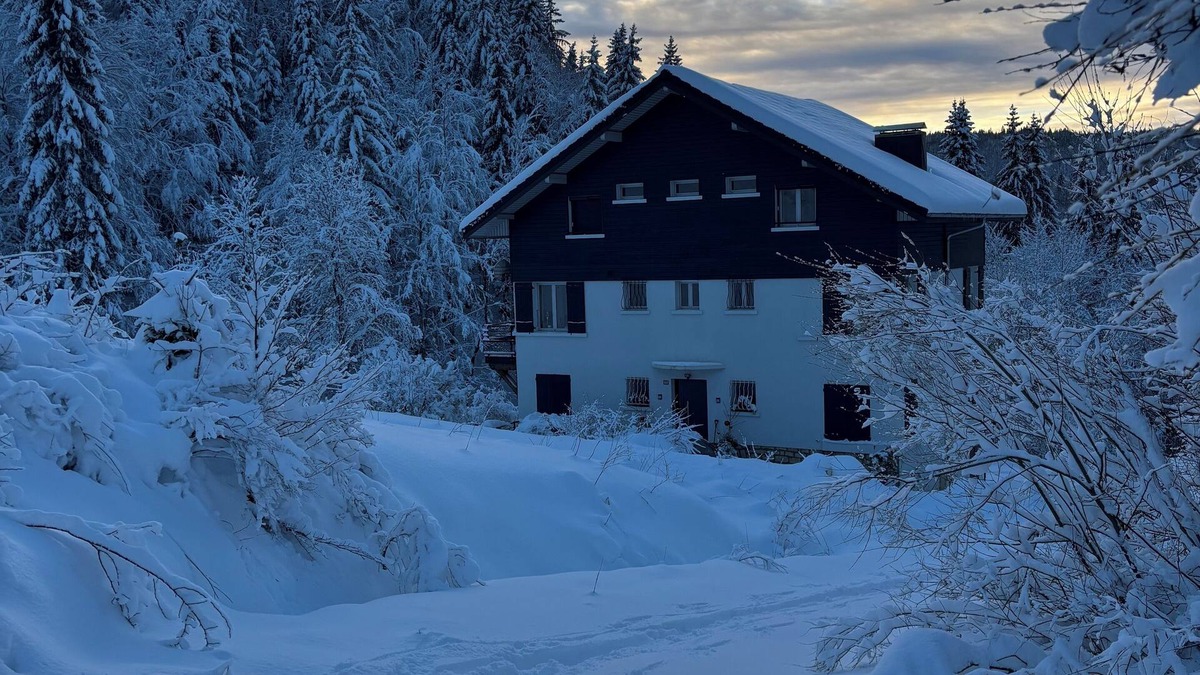 Les Rousses Apartment | LES COMBES apartment-chalet sleeps 4 classified 3 * LES ROUSSES