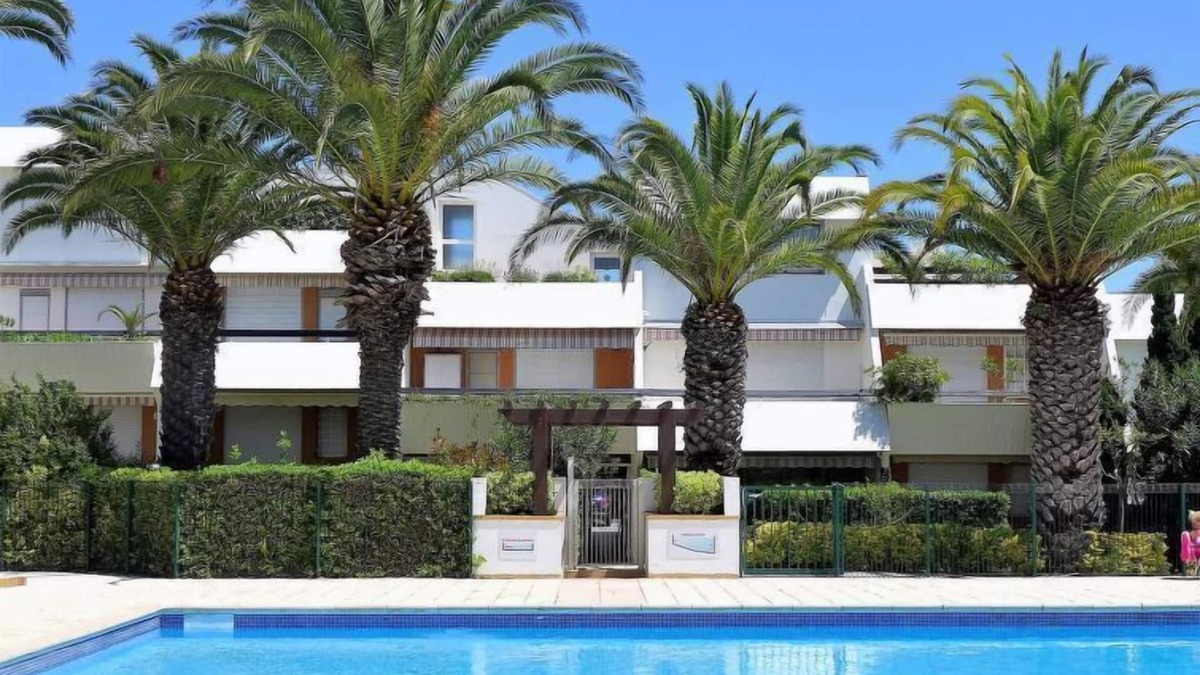 La Petite Motte Apartment | Les Cyprianes by Interhome