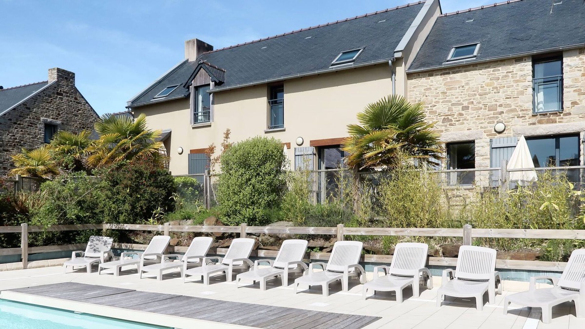 Cancale Apartment | Les Hauts de la Houle 26K by Interhome
