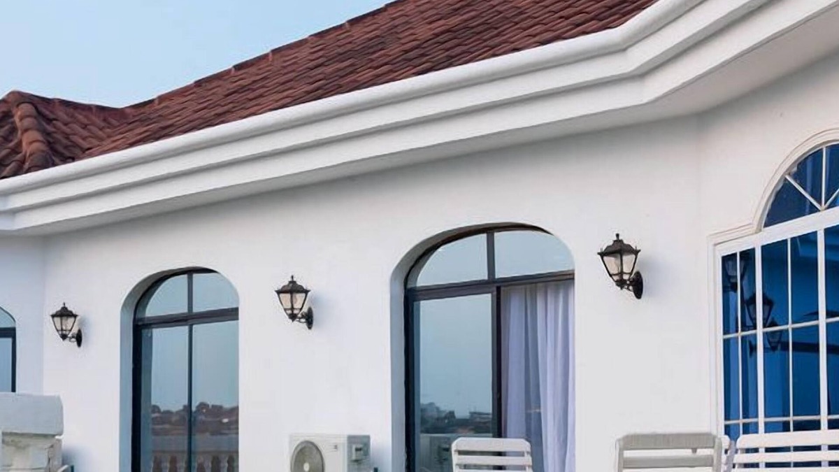 Yaounde Bed & Breakfast | Les Jardins de René - London
