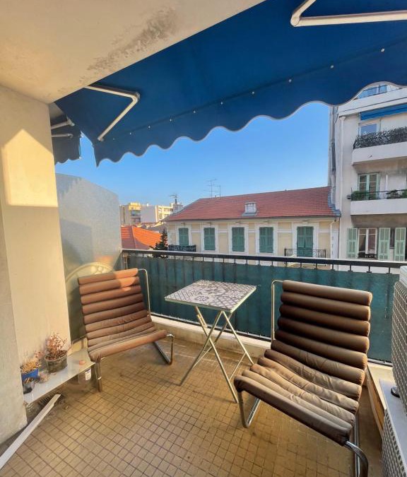 Vernier Apartment | Les Lilas ~ Clim ~ Terrasse