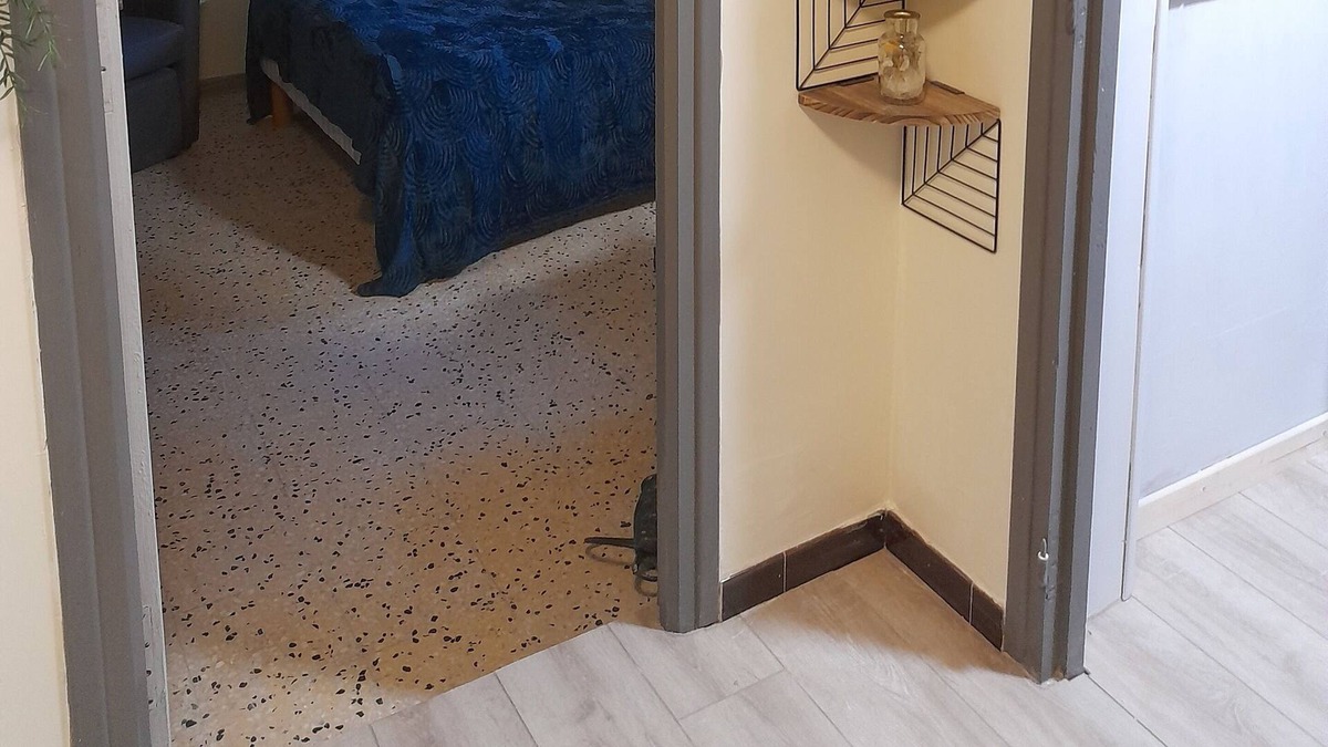Roujan Apartment | LES Melias Studio