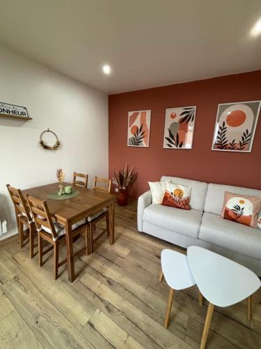 Bouzincourt House | Les muches