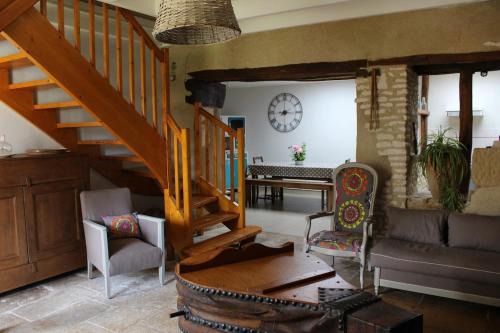 Avanton House | Les Noyers - Maison typique du Poitou - Calme et paisible - Proche du Futuroscope