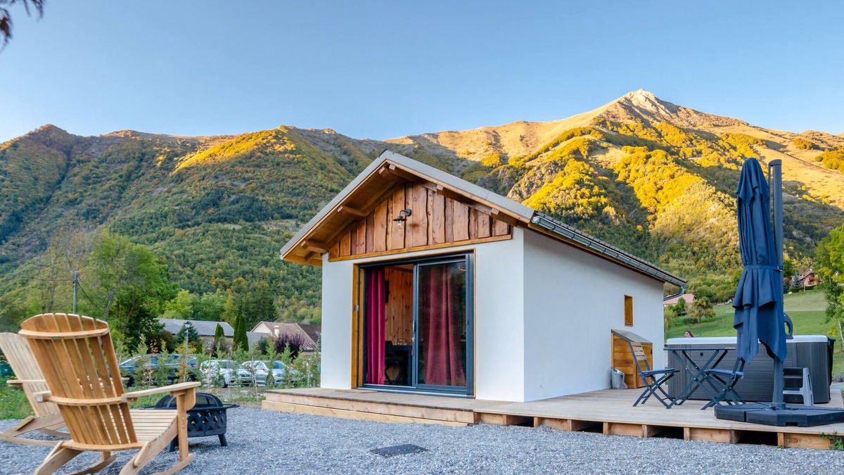 Aspres-les-Corps Ski Chalet | Les Petits Ecrins Avec Spas Privatifs
