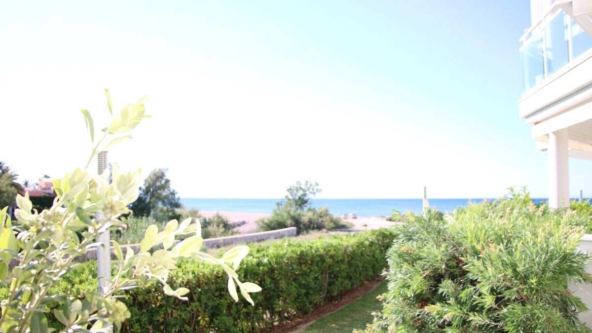 Les Deveses Apartment | LES PORTELLES Nº57 1ª Línea Playa