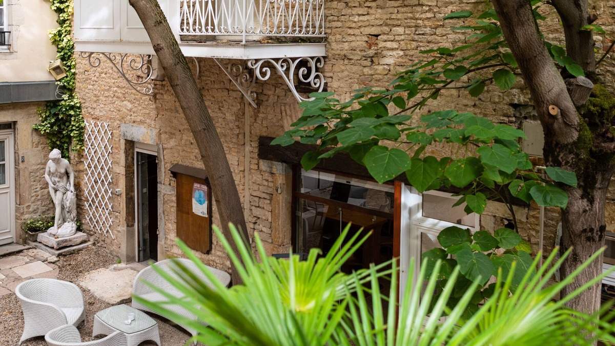 Beaune City Centre Hotel | Les Remparts Hôtels et Demeures Historiques