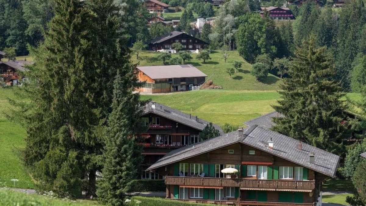Gstaad Apartment | Les Silenes by Interhome
