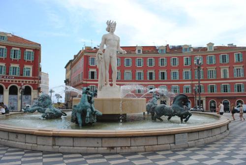 Old Town Hotel | Les Suites Massena