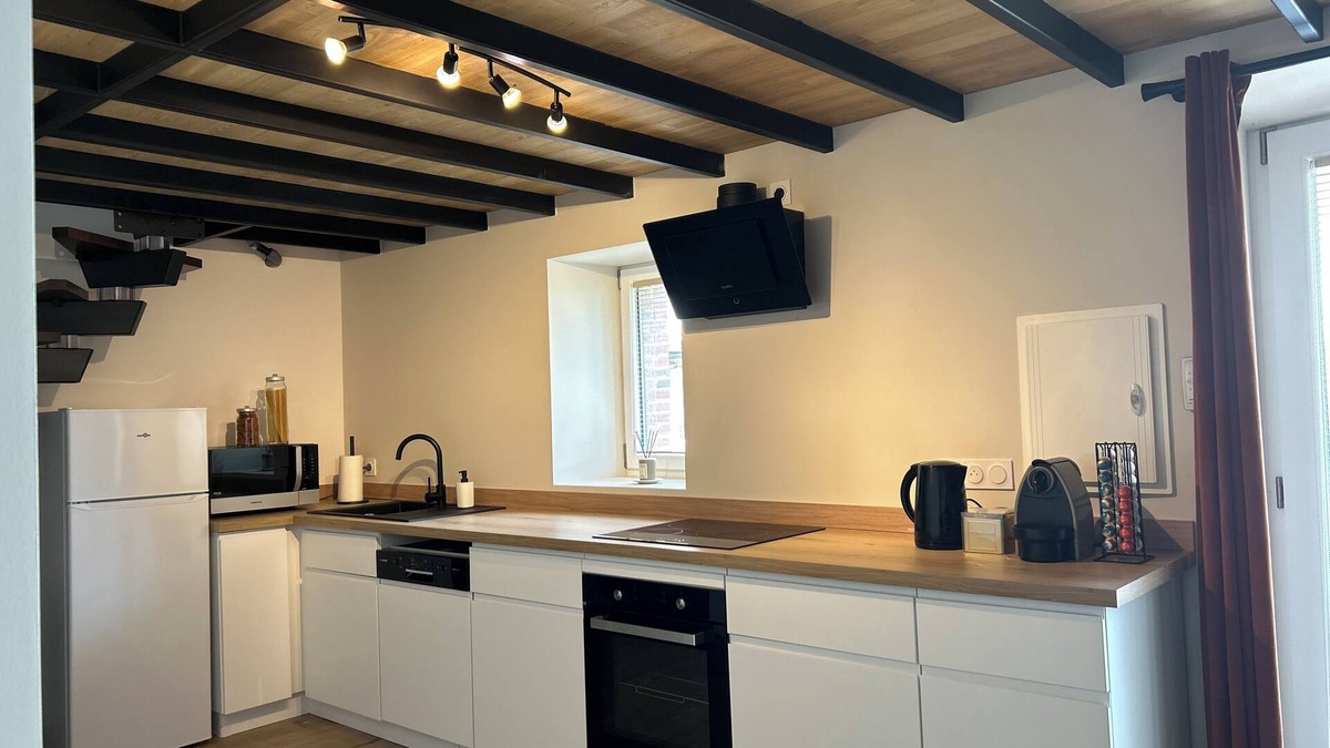 Limoges House | Les Vergnes de crochat. Renovated luxury house with Spa.