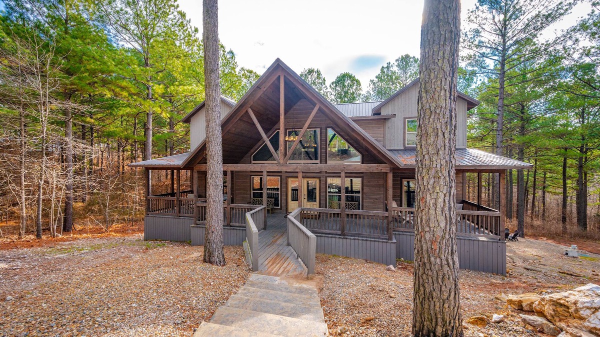 Broken Bow Cabin | Let's Get Together: 6Bed+Loft/Gameroom+5.5Bath