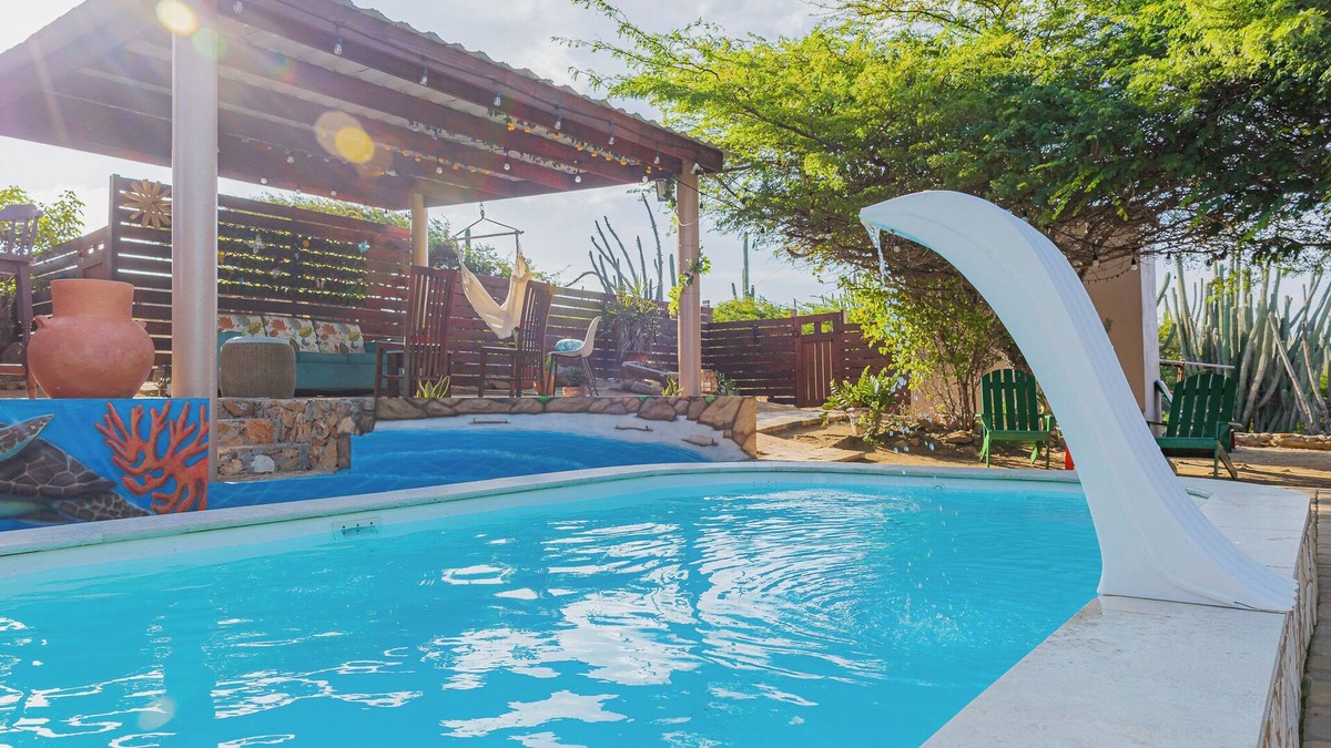Santa Cruz Apartment | Leu Aya! Charming 2-bedroom apartment with AC in Santa Cruz