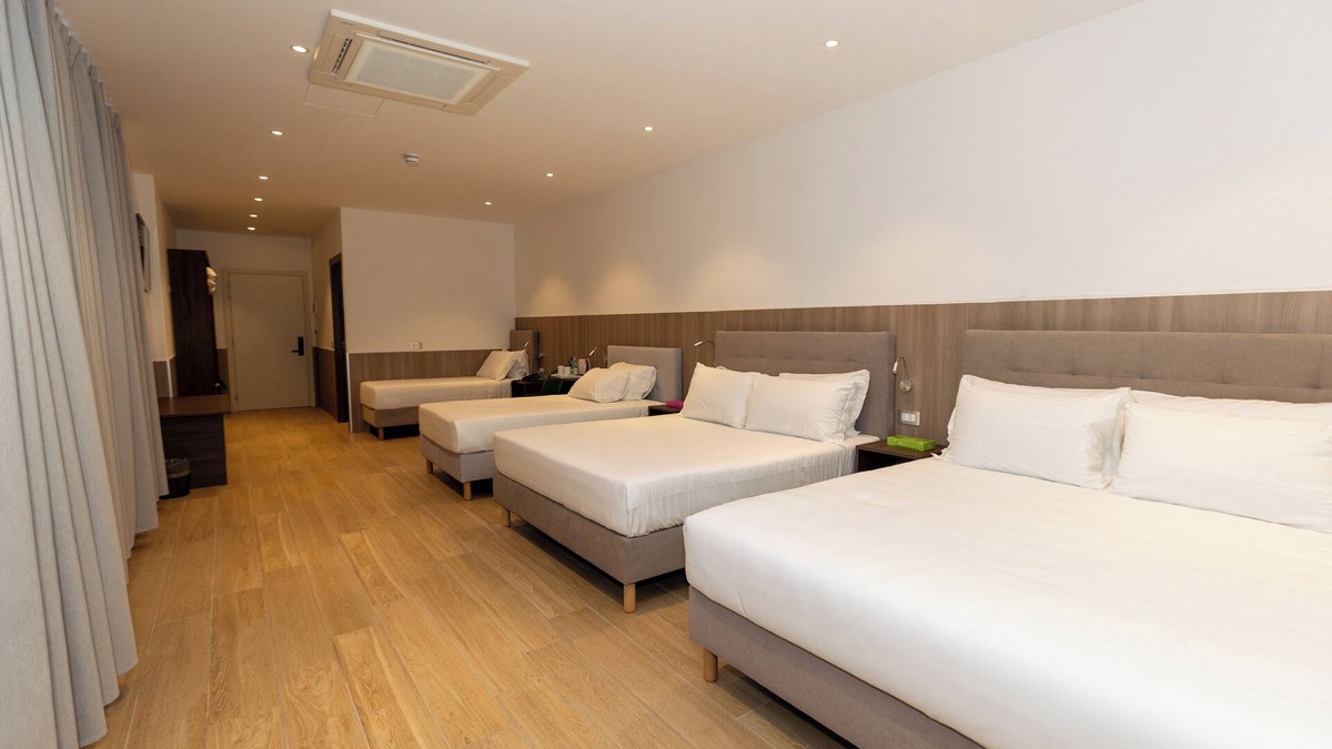 Garegnano Hotel | Lh HOTELS