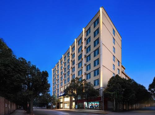 Guandu Hotel | Li Cheng Hotel