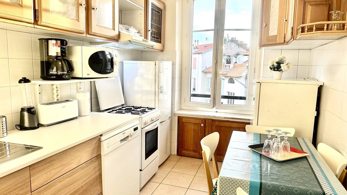 Vernier Apartment | LIBERATION AP4064 by RIVIERA HOLIDAY HOMES
