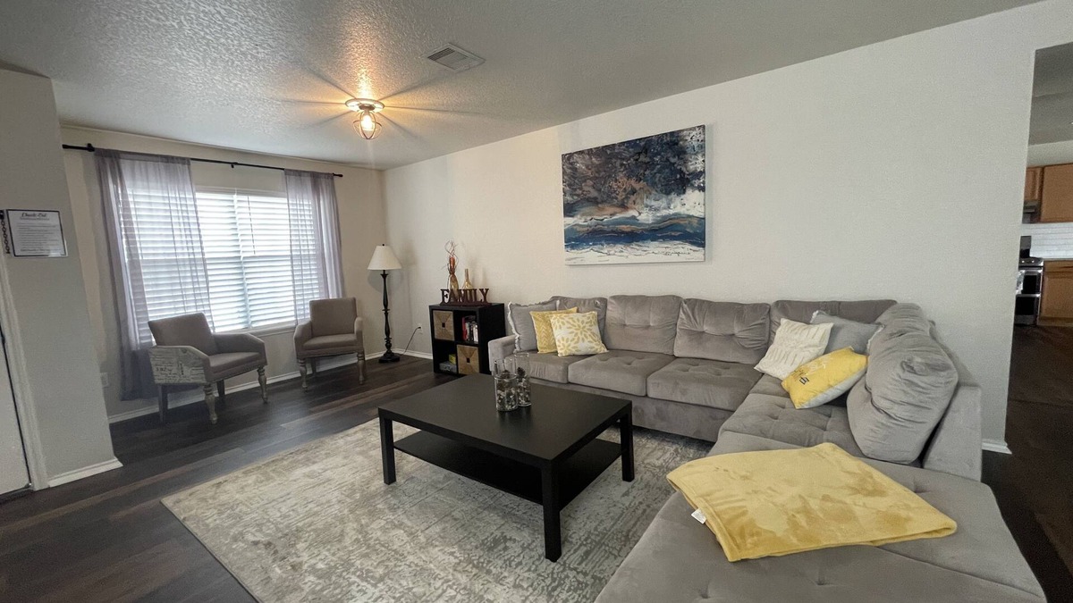 San Antonio House | Liberty - to stay & enjoy!