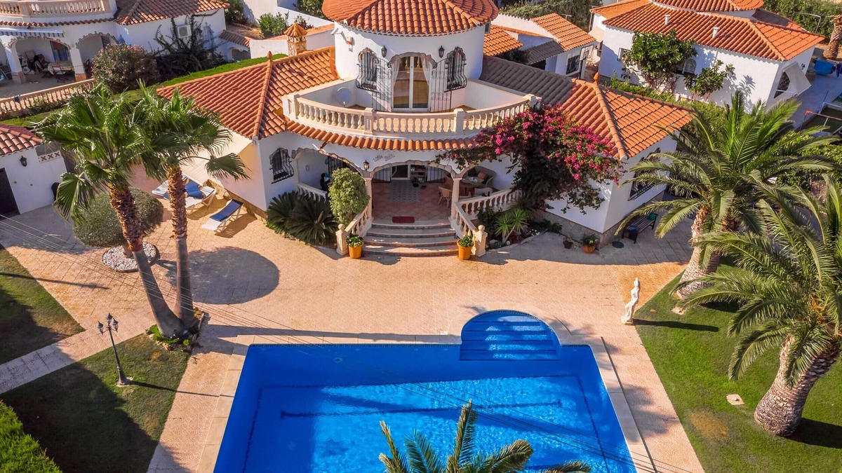 Miami Platja Villa | LIDIA Villa piscina privada, jardín, Wifi gratis