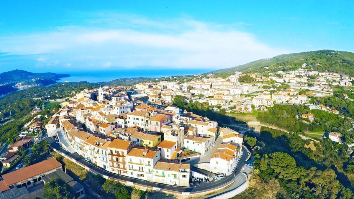 Lido di Capoliveri Apartment | Lido Azzurro Apartments - Three-room apartment 6 beds