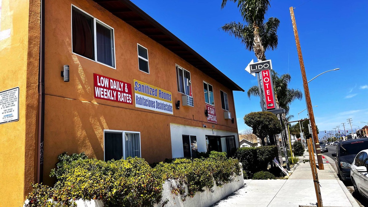 Huntington Park Hotel | Lido Hotel