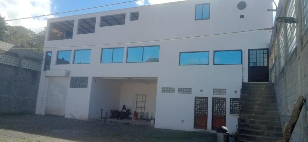 Santa Clara La Laguna House | Life Builders