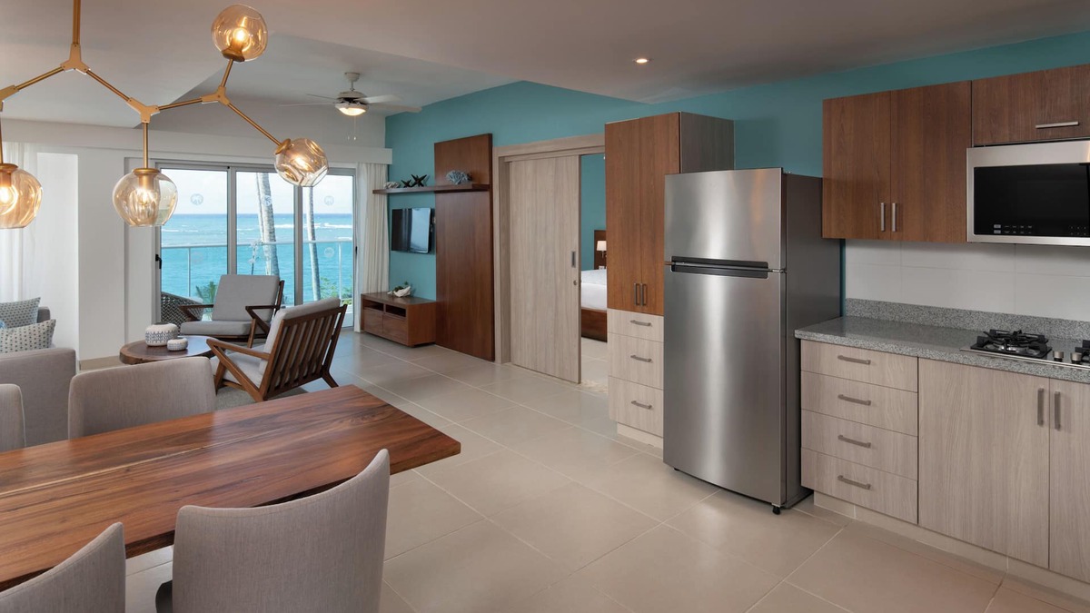 Cabarete Hotel | Lifestyles Imperial suites, Luxury Premium, 2bedroom Beach front resort,Cabarete