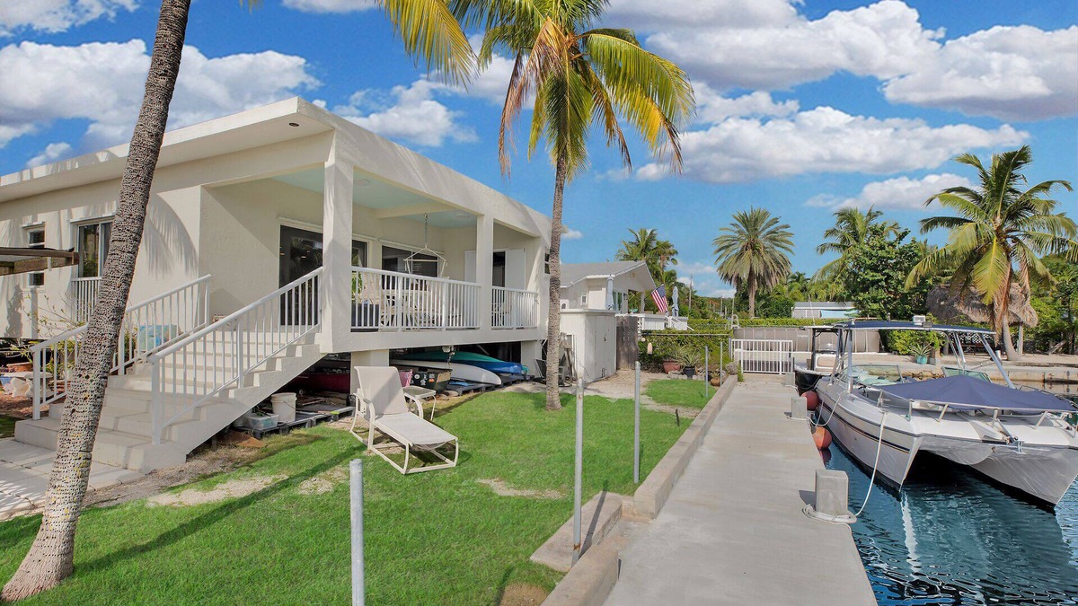 Key Largo House | Light & Bright 2-Bedroom Home + Office, Oceanside Canal, MM105, Upper Key Largo